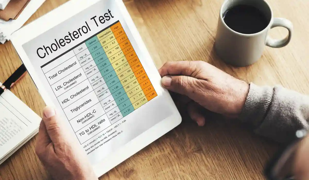 How Tocotrienols Outperform Regular Vitamin E in Lowering Cholesterol